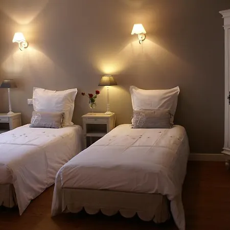 La Cour Des Carmes * Arras