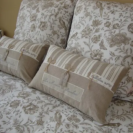 La Cour Des Carmes Сasa de vacaciones Arras